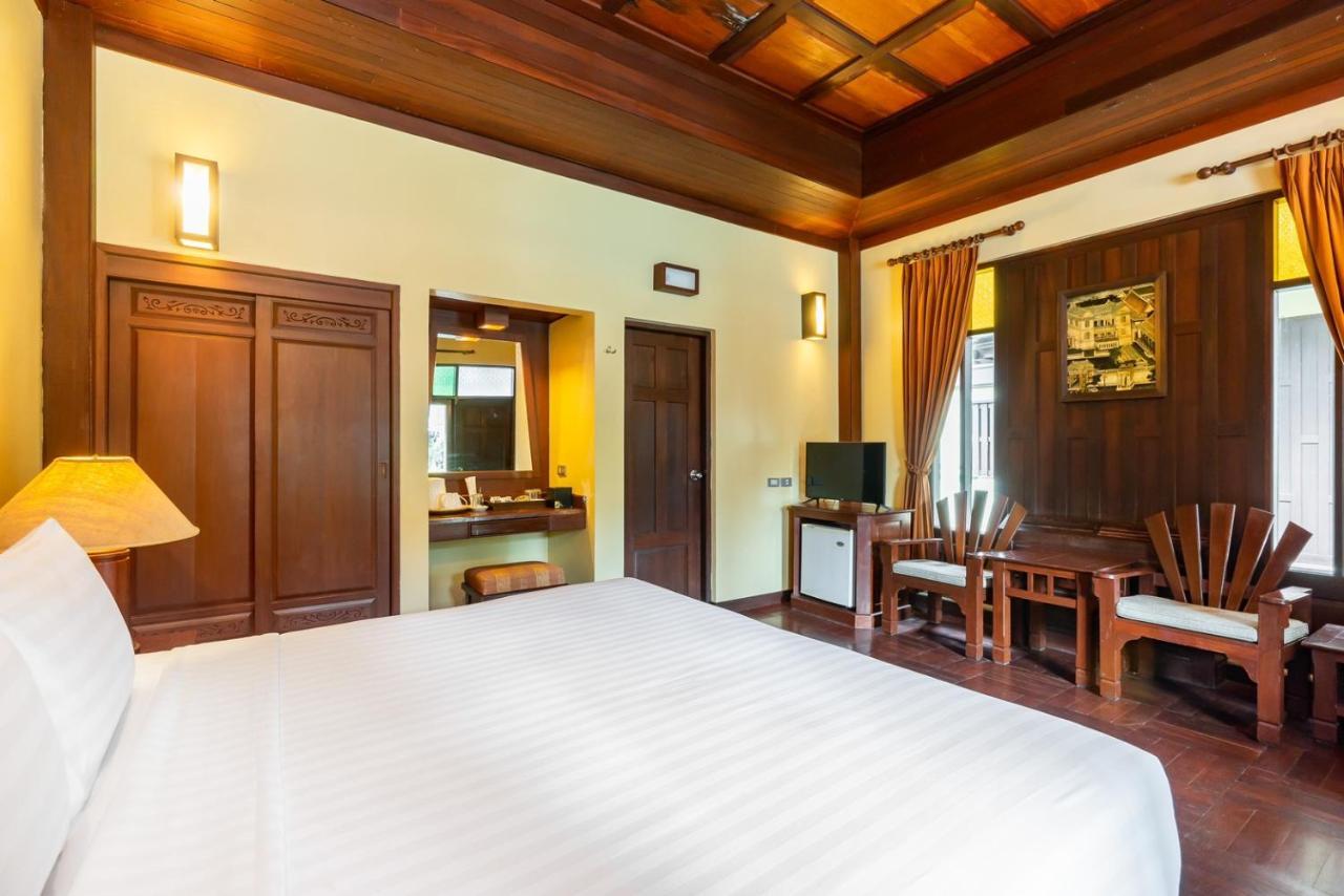 Botany Beach Resort Pattaya Na Chom Thian Buitenkant foto